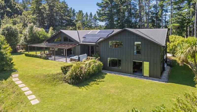 145-147 Blue Mountains Road, Blue Mountains