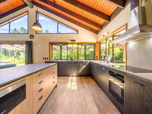 145-147 Blue Mountains Road, Blue Mountains