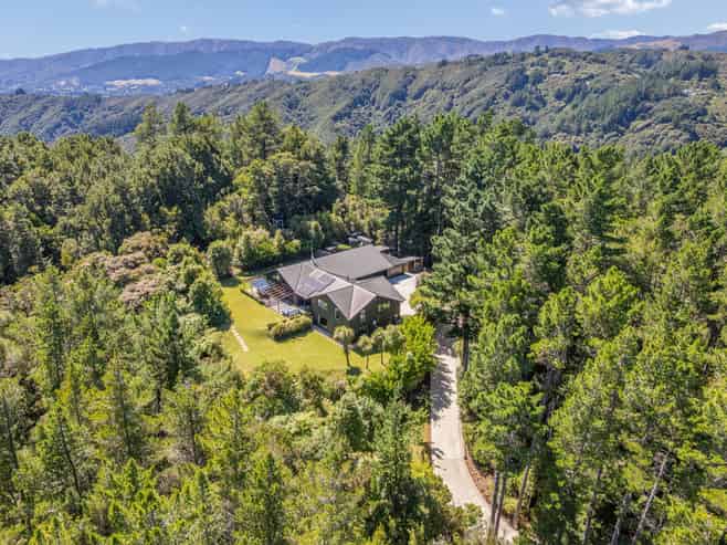 145-147 Blue Mountains Road, Blue Mountains