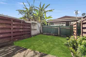 38 Fred Woodward Place, Mount Roskill