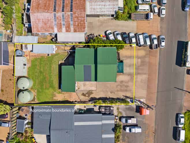 Commercial property with outstanding functionality