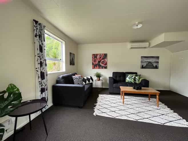 7 Serpentine Avenue, Dunedin Central