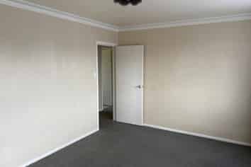 2/494 Devonport Rd, Avenues