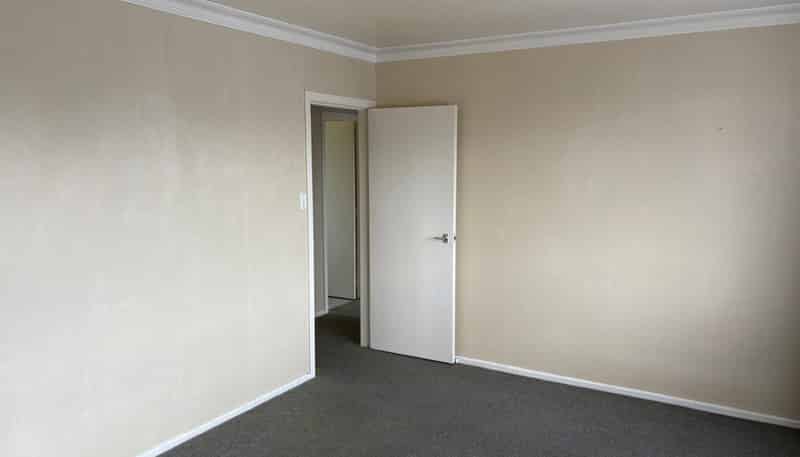 2/494 Devonport Rd, Avenues