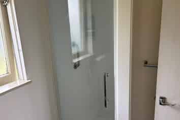 2/494 Devonport Rd, Avenues