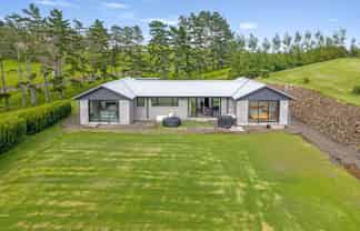 4 Matahehe Lane, Tinopai