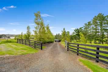 4 Matahehe Lane, Tinopai