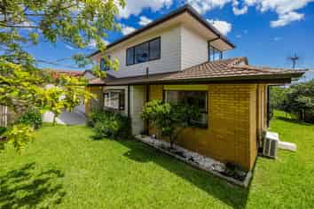  6 Majesty Place, Half Moon Bay