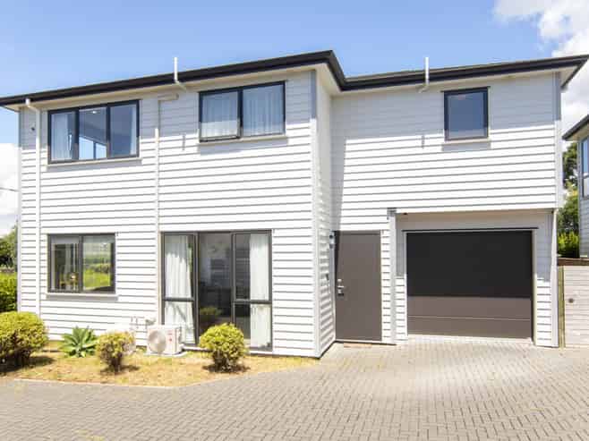 2A Thomas Rielly Avenue, Hobsonville