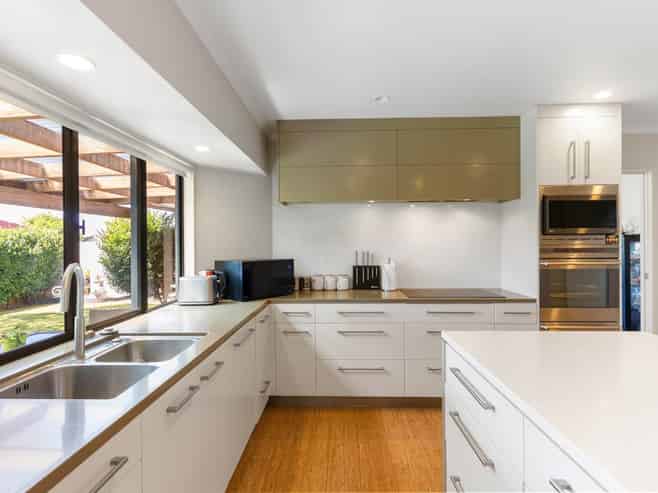 12 Rosetti Rise, West Harbour