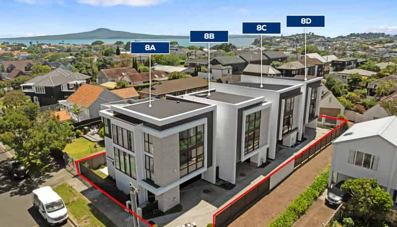 8D Sayegh Street, Saint Heliers