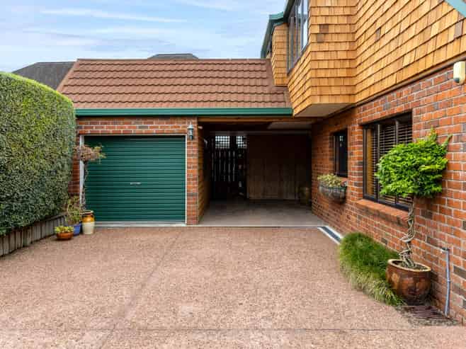 15A Tuhimata Street, Saint Heliers