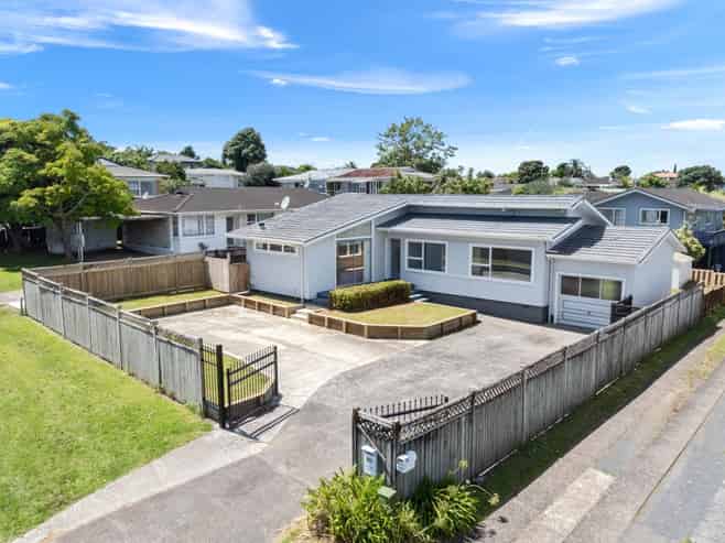 355 Pakuranga Road, Pakuranga Heights