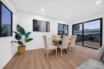 18C Geneva Place, Blockhouse Bay