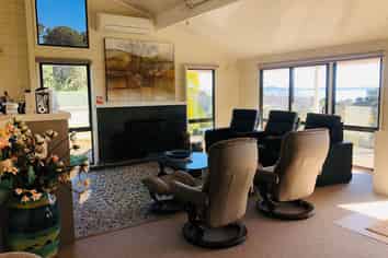 Auckland - Address withheld