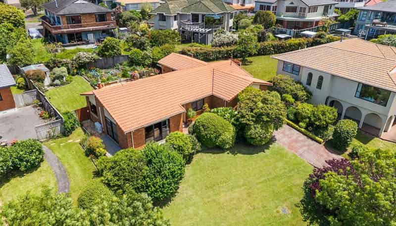 5 Marina View Drive, West Harbour