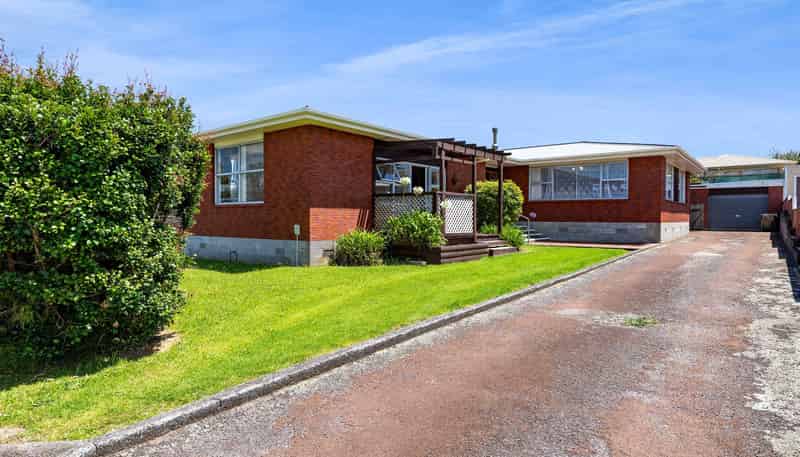 8 Kennedy Place, MERRILANDS