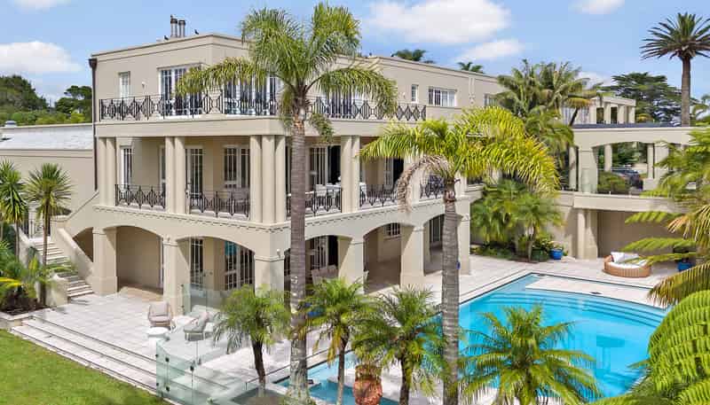 320 & 332 Kohimarama Road, Saint Heliers