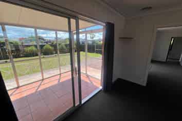 4 Todd Place, Allenton