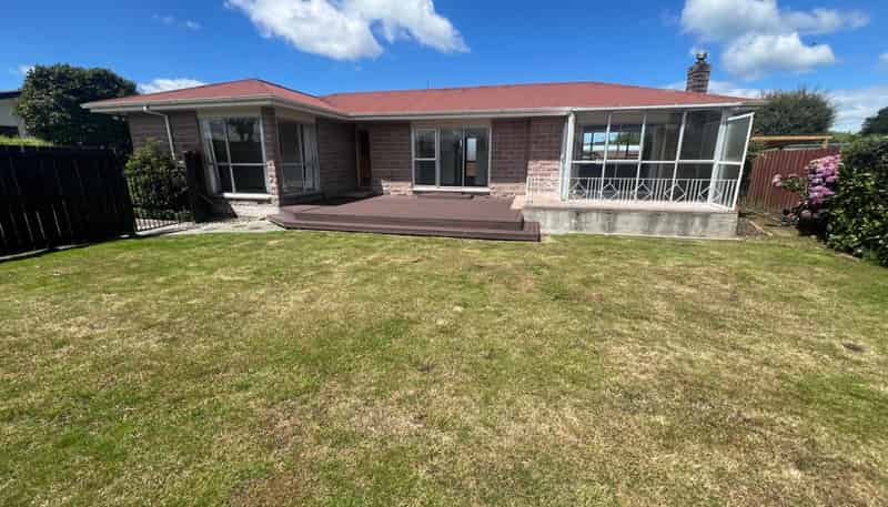 4 Todd Place, Allenton