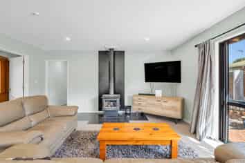 27 Reserve Road, Waikuku Beach