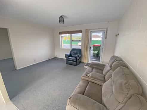 C/121 Bell Road, Waiwhetu