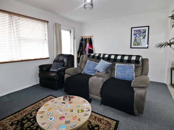 C/121 Bell Road, Waiwhetu