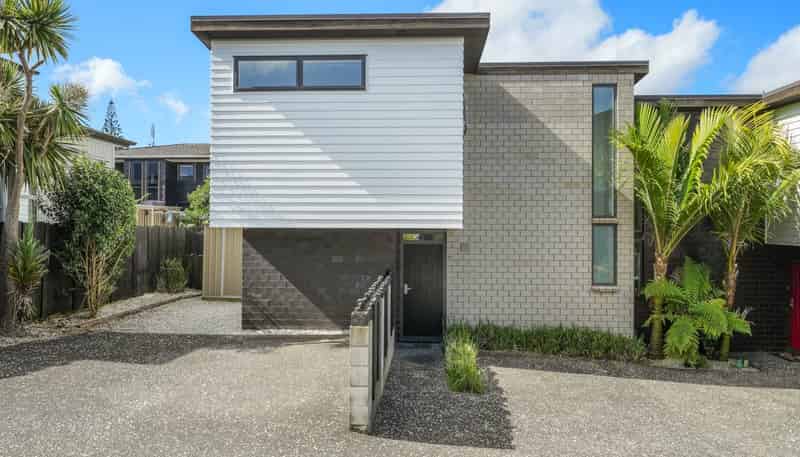 9E  Athens Road, Onehunga