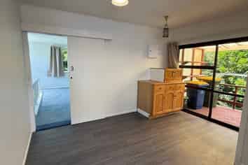 5 Lynwood Road, New Lynn