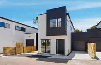 12 Aoraki Crescent, Albany