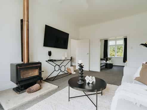 313 Union Street, Milton