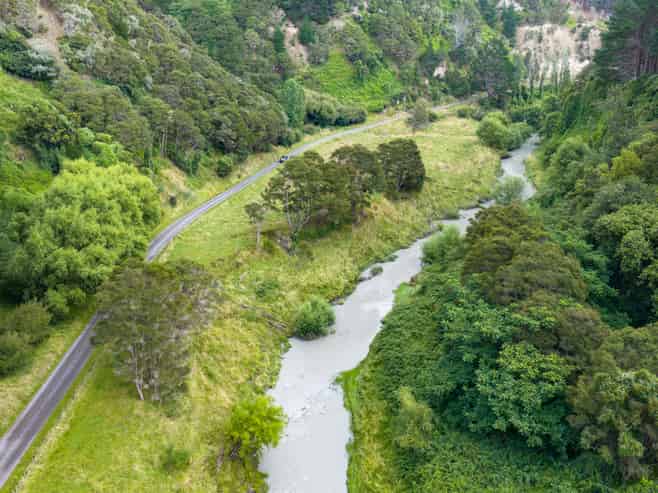 3987 Turakina Valley Road, Hunterville