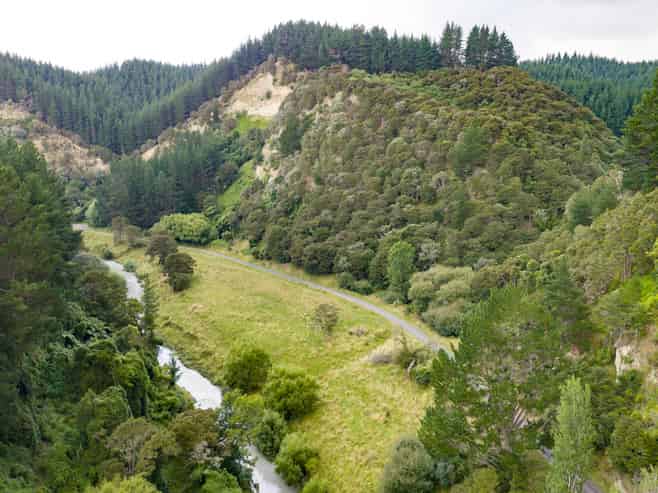 3987 Turakina Valley Road, Hunterville