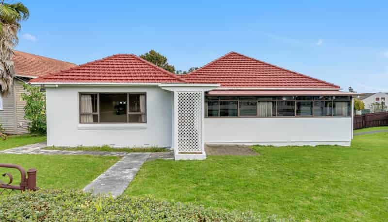 66 Mount Roskill Road, Mount Roskill