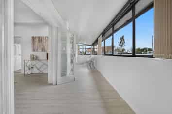 66 Mount Roskill Road, Mount Roskill