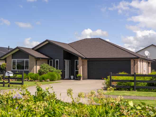 64 Darlington Street, Ngatea