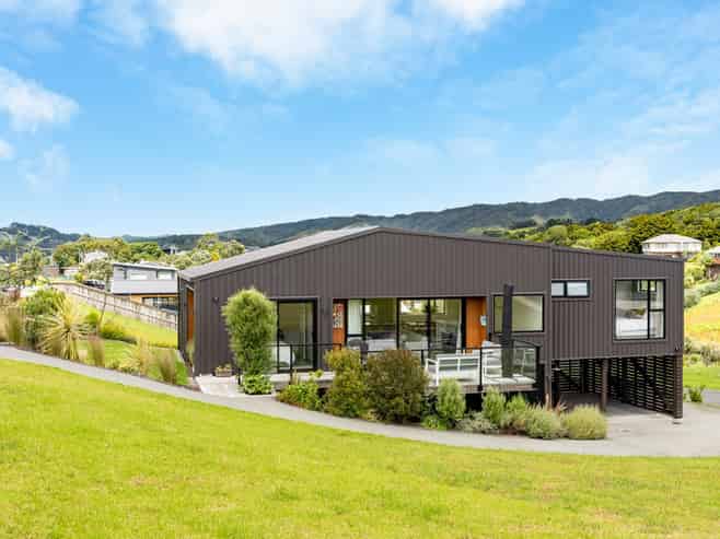 5 Milky Way, Langs Beach