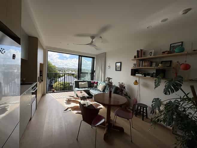 304/2 Finch Street, Morningside