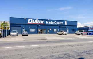 Superbly located trade investment