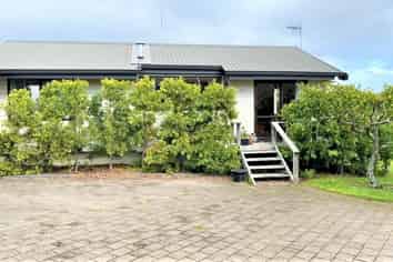 3/145 Edgecumbe Road, Avenues