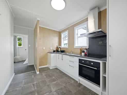 17 Petherick Street, Taita