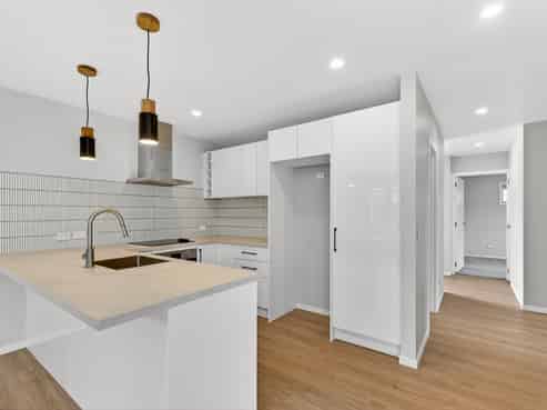 927B Nelson Street North (rear townhouse), Mahora