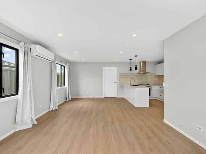 927B Nelson Street North (rear townhouse), Mahora