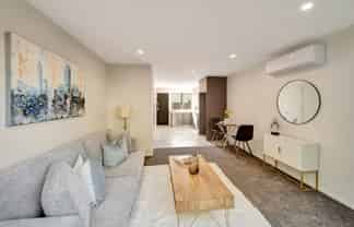 9/106 Triangle Road, Massey