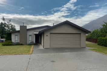 89 Ferry Hill Dr, Lower Shotover