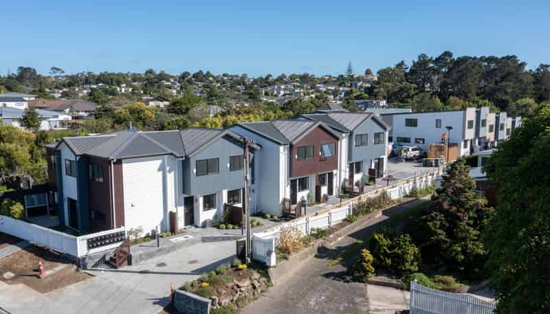 3/106 Triangle Road, Massey