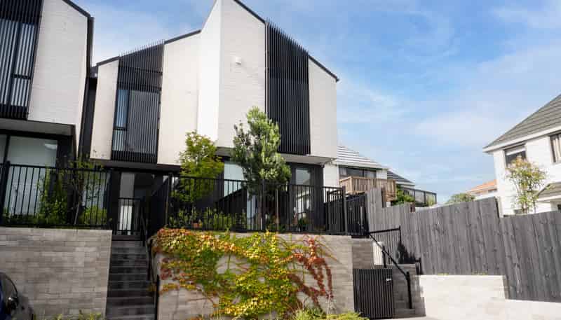 2/748 Remuera Road, Remuera