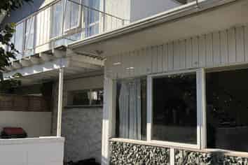 2/112 Rossall Street, Merivale