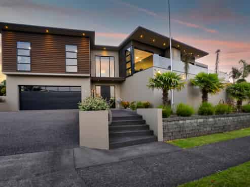 15 Links Drive, Waiwhakaiho