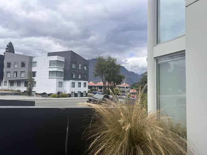 105/21 Stanley Street, Queenstown